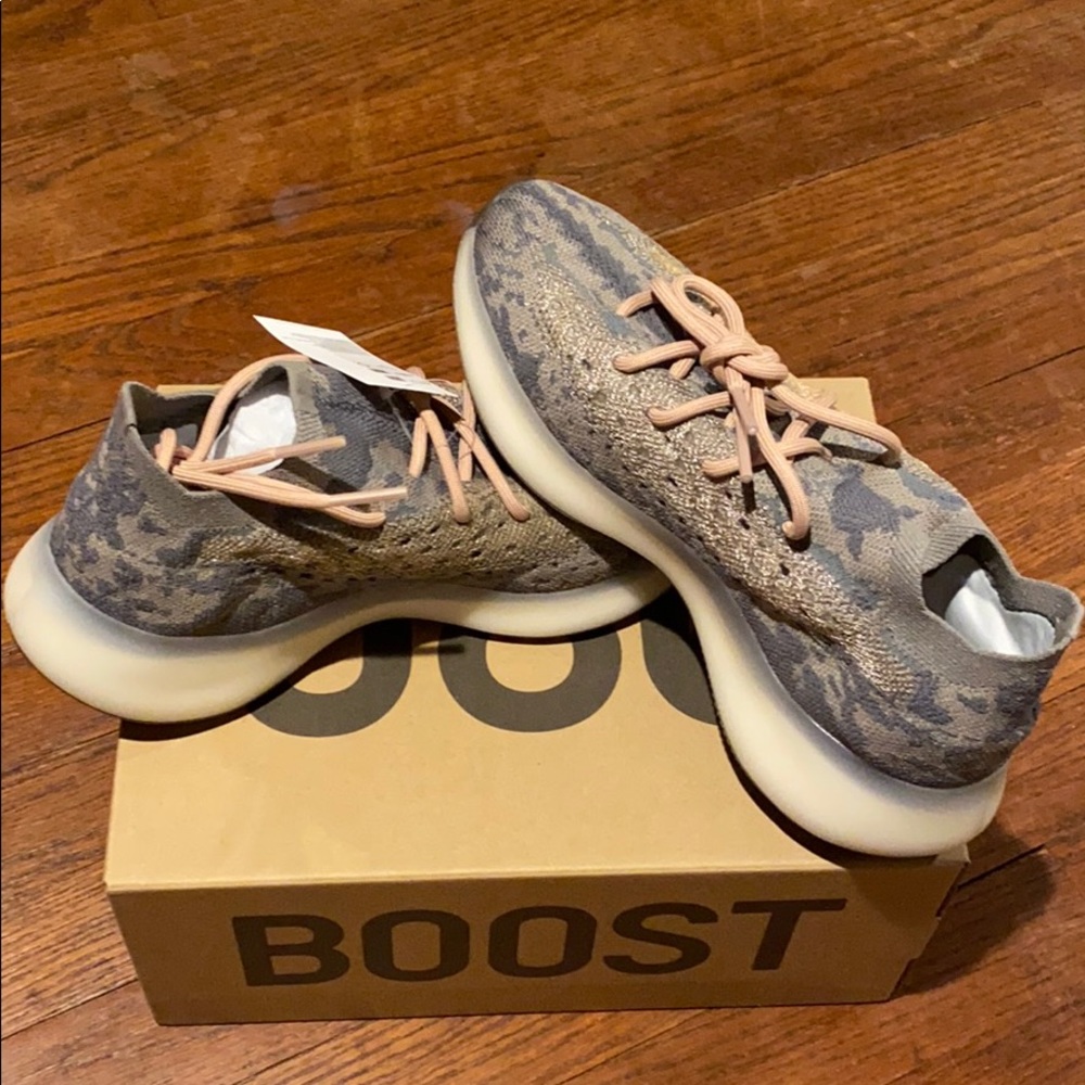 YEEZY BOOST 380